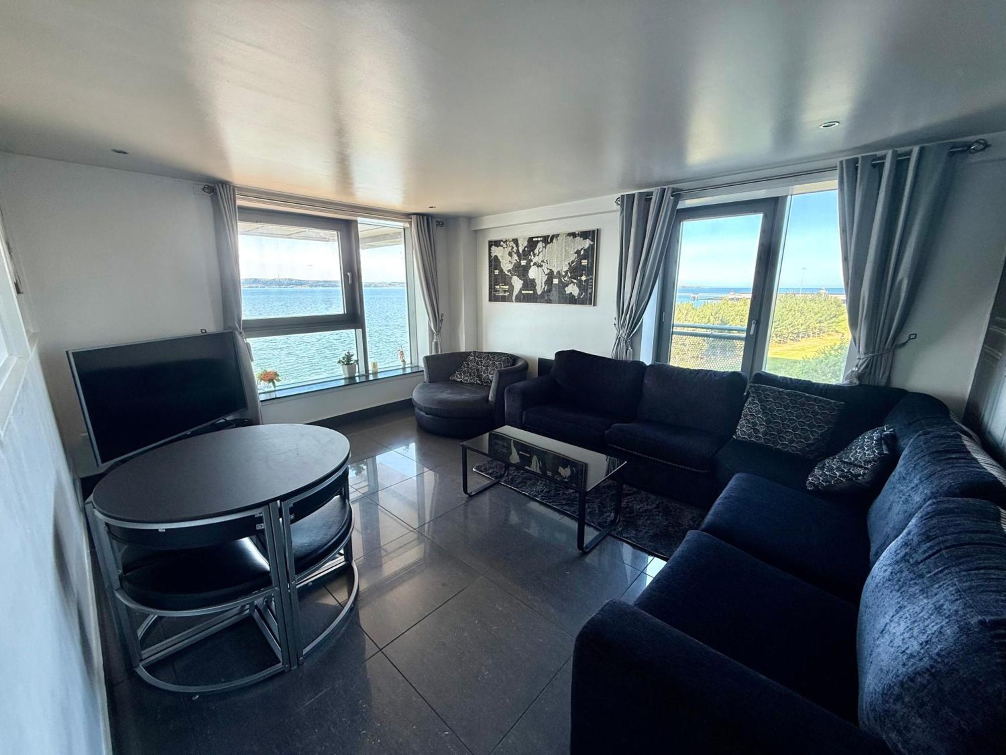 אדינבורו Ocean Park Apartments - Oceanfront - Free Parking And Fast Wifi מראה חיצוני תמונה